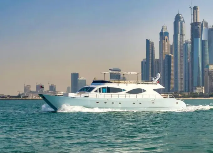 New 95ft Luxury Yacht with Jacuzzi in Dubai Marina |Up to 60 Guests – Best Offer