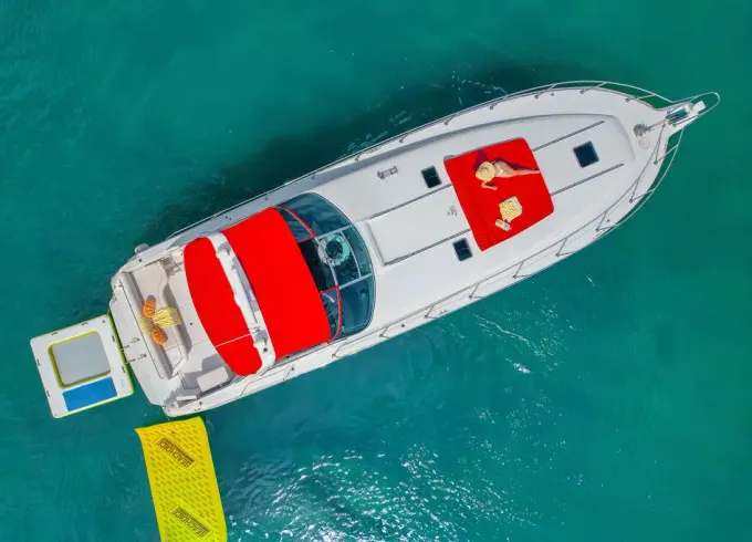 🚨Sexy Red Alert!🚨 SEA RAY 55ft YACHT! 1 Hr Free M-F