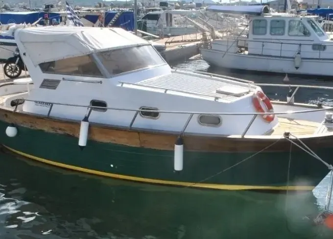 30ft Apreamare Smeraldo 8 Cabin Rental in Tourlos, Greece