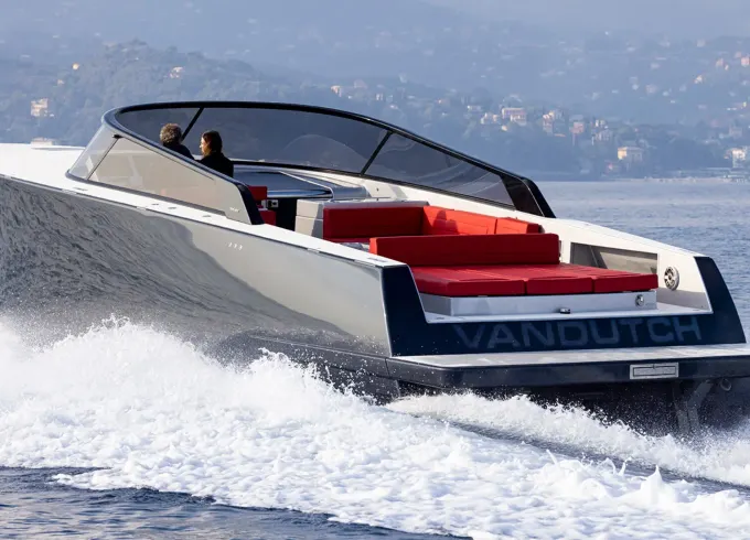 Beautiful VANDUTCH 48 for rent in MONACO