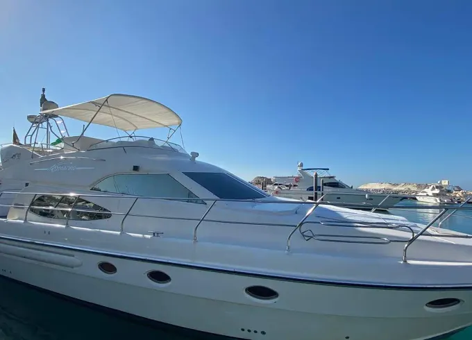 50ft Shaali Motor Yacht in Dubai, UAE