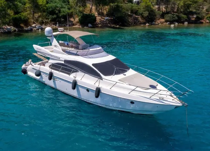 Azimut 50ft Luxury Motor Yacht in Bodrum for 6 guests overnight