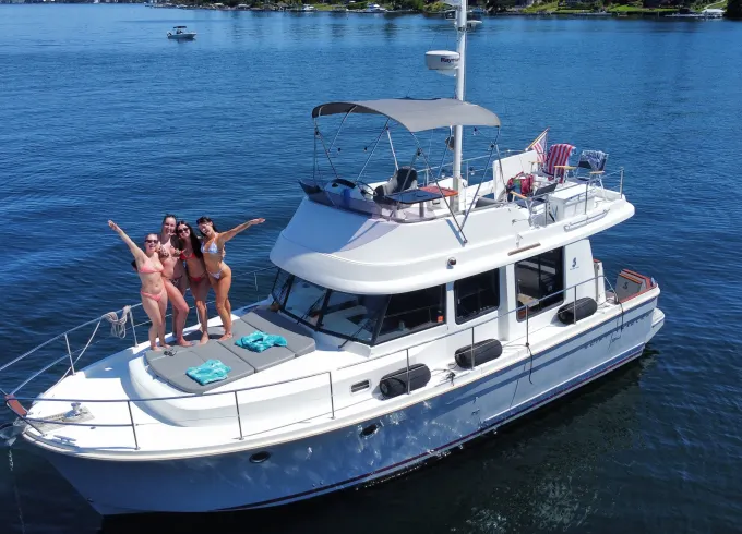 No extra fees, top charter in Seattle!