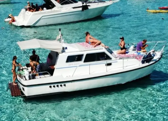 Discover La Maddalena by Private Boat with Local Skipper