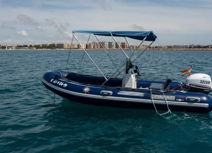 Rent for Half Day or Full Day this Lomac 460 OK Semi Regid Boat in Torrevieja