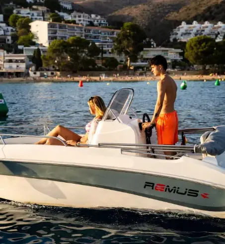 Rent the Remus Andros with no license!
