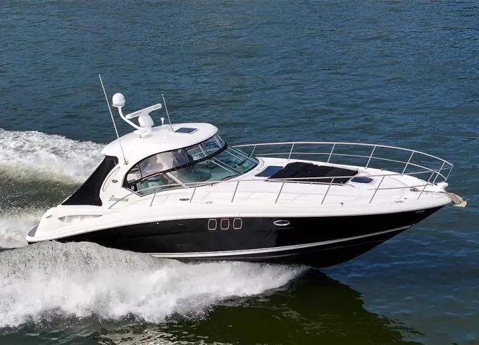 Super Cool Sea Ray 38ft Yacht