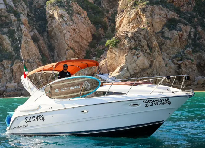 Bayliner Ciera – Private Yacht Experience In Los Cabos
