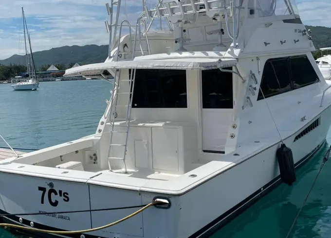 47ft Siete Seas Motor Yacht Rental in Montego Bay, Jamaica!!