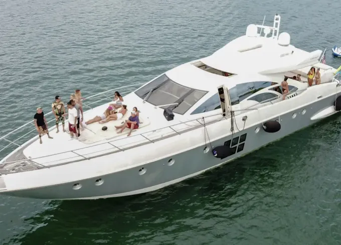 90ft Azimut Luxury Yacht Charter Miami Waters Experience