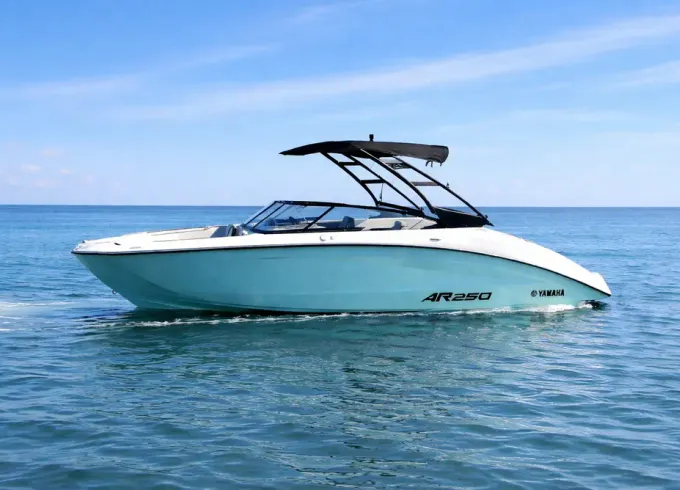 Enjoy Yamaha AR250 Jet Boat in Cape Coral, Florida (minimum 3 days)