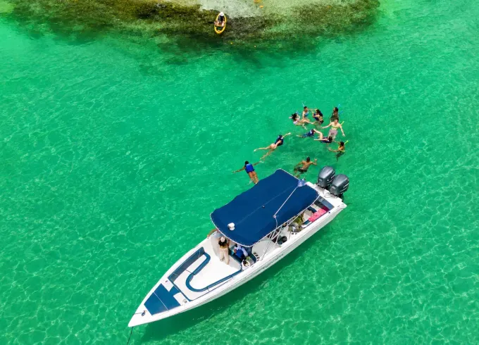Rosario Islands Escape on 32ft Private Boat from Cartagena  for 15 pax