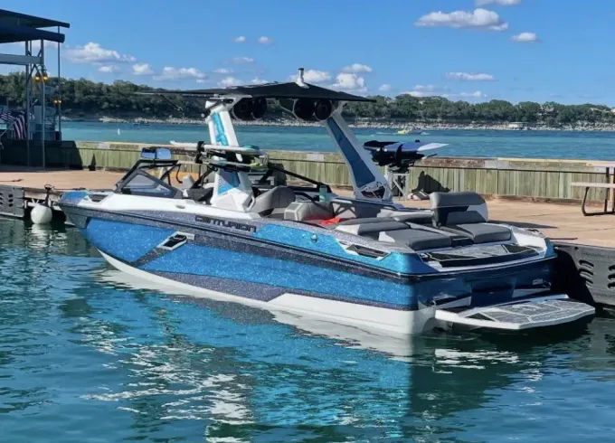 Surf and Cruise Lake Austin Aboard a 2024 Centurion Ri245 Wakesurf Boat