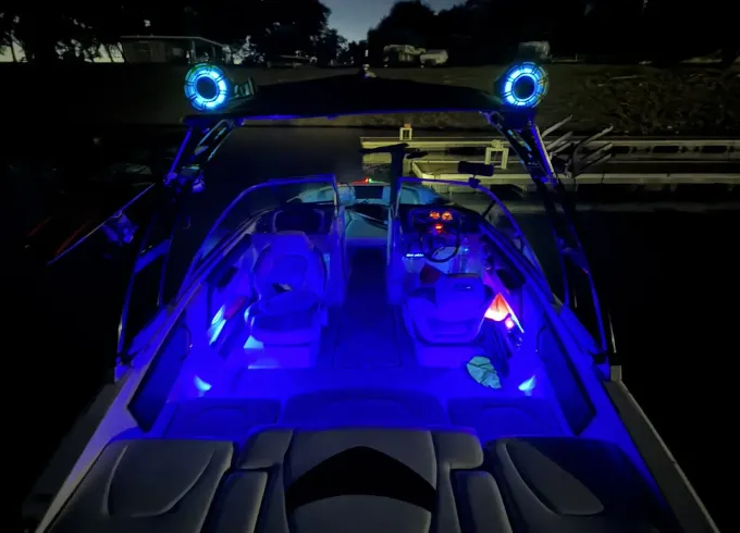 **The Most Fun Captain** All the Toys, Endless Adventure Chaparral 21 H2O Sport