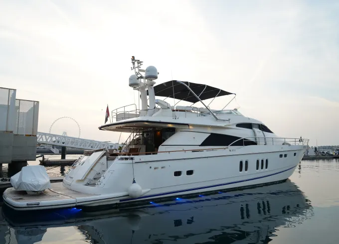 Elegant White Diamond 80ft Fairline | Captain Included | Up to 30 Guests