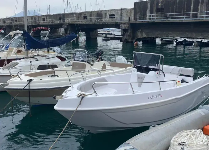 Salento Marine Elite 19s Boat Rental/noleggio barche