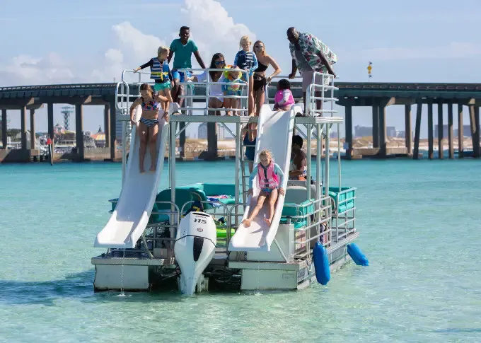 Amazing Double Decker Pontoon experience - Fuel included