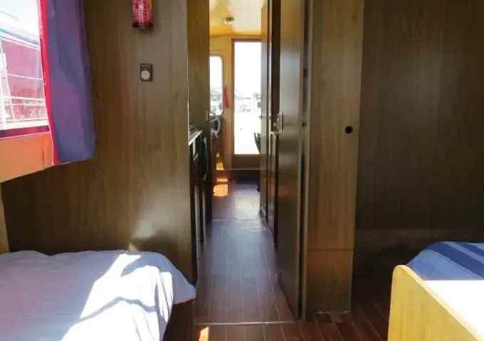 Houseboat to explore Anjou (2/6 persons)