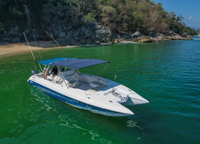 Sport Fishing Catamaran Charter for 10 with Captain in Pacific Waters