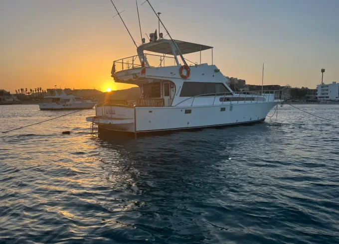 Grand Yacht for Exploring the Beauty of the Red Sea