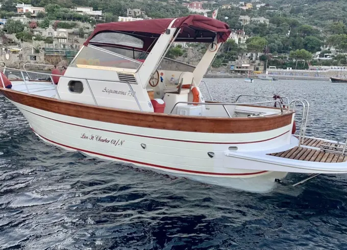 28ft Acquamarina Gozzo for Capri Tour