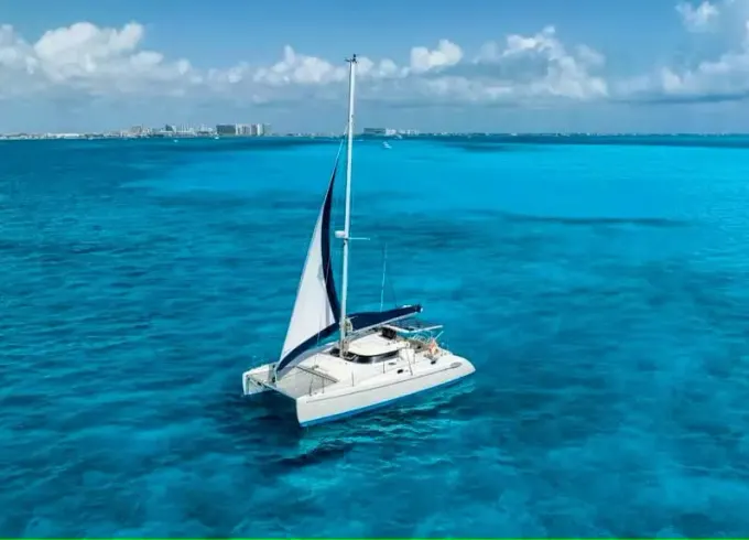 Gorgeous Private Catamaran for 25 People Open bar