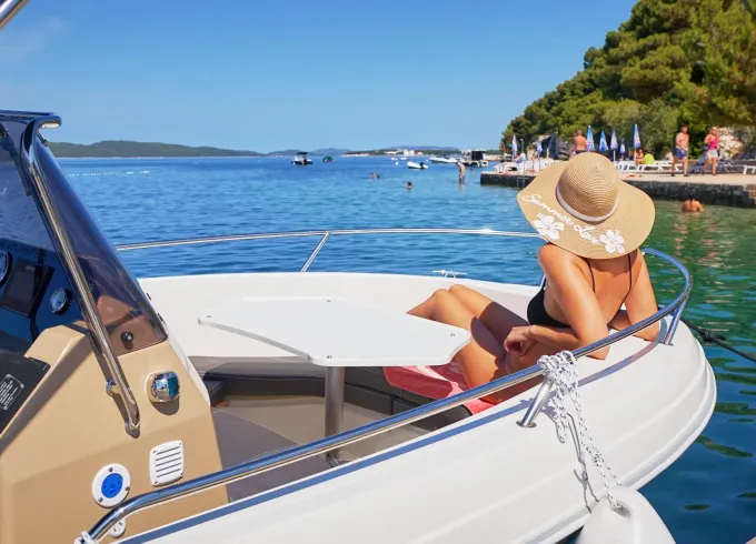 Atlantic Marine 530 Open Center Console Rental in Krapanj, Croatia