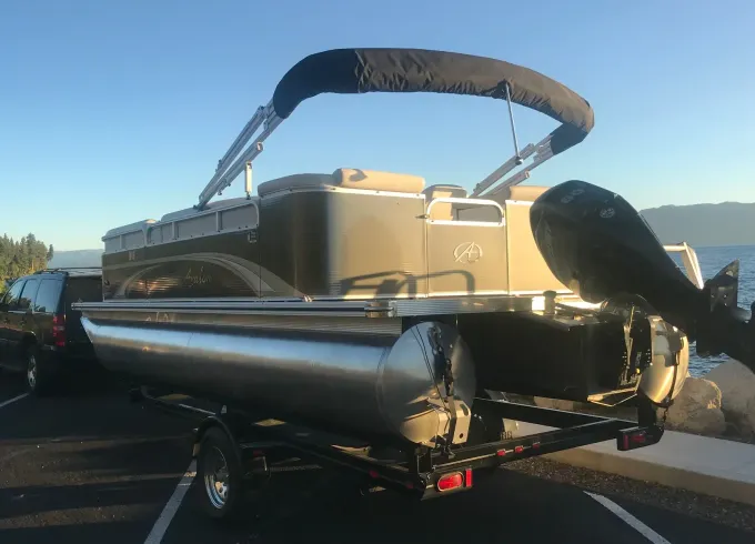 21' Avalon Pontoon in South Lake Tahoe
