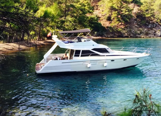 Daily Blue Cruise Aboaard 52ft Luxury Motor Yacht In Gocek (4 Guests)