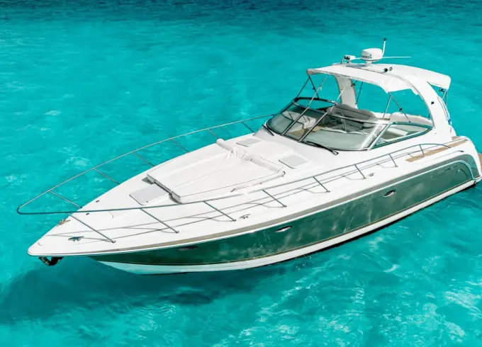 Beautiful Boat Formula 40 Cancun, Mexico