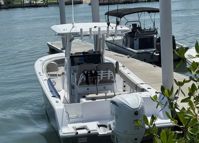 Restaurant/Bar Cruising - 2025 Sportsman 232 open