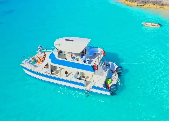 Double Decker 42' Aventura Private Catamaran