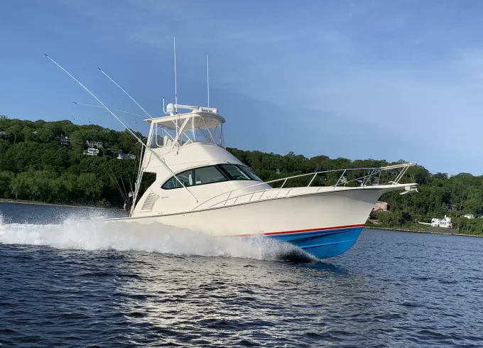 Henriques 42' Sportfishing Yacht Charter