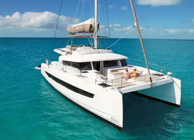 50ft Luxury Catamaran – Rose Island, Gilligan’s Island & Green Cay