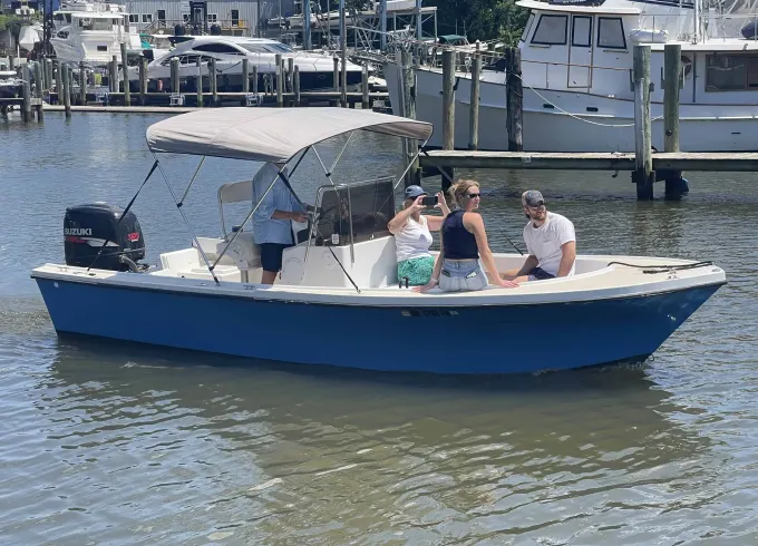 23ft Parker Center Console | Seats 6 | Edgewater, Maryland