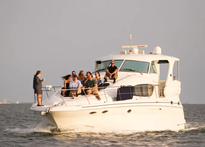 52ft Sea Ray Yacht Charter in St. Petersburg Florida