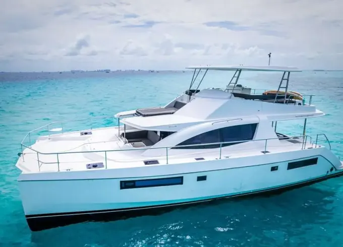 Deal of the Day! All-Inclusive Leopard 51'  Power Catamaran in Cancun
