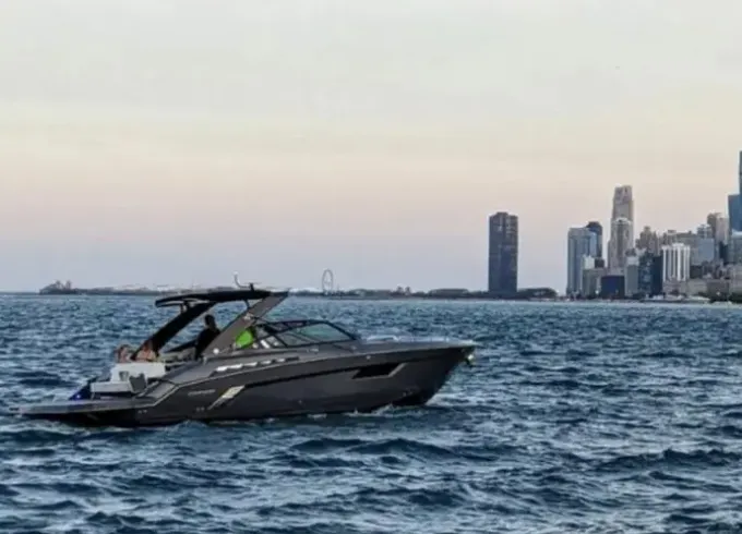 Summertime Chi Vibes - Soak up the Sun in Style! 34' Cruisers South Beach Yacht