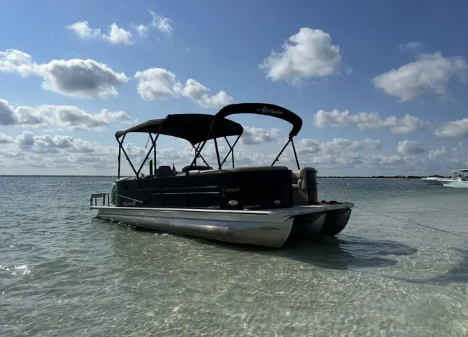 Pontoon Private Beach Cruise in Clearwater Beach