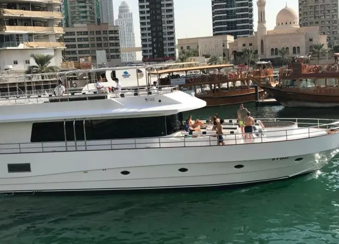 Charter 85'  Power Mega Yacht In Dubai, UAE