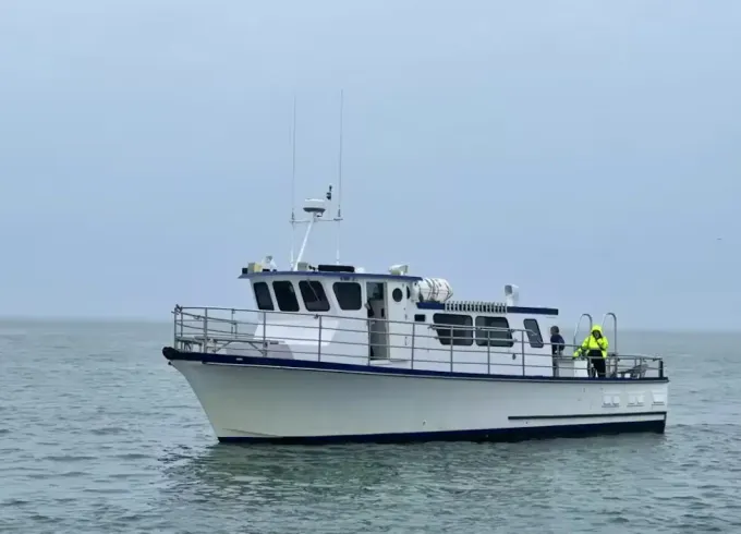43’ Delta Express Cruiser Charter in San Francisco (certified for 46 passengers)