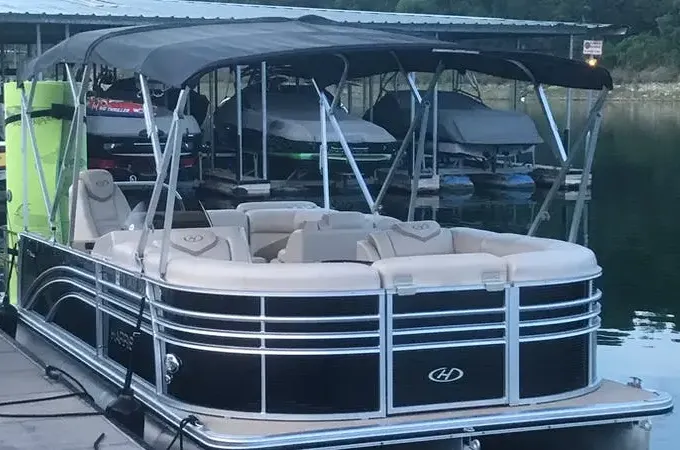 Best of 2023 Award Winner Harris Pontoon Boat Sundays from $120 per hour