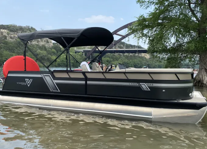 Luxury Viaggio Lago S Pontoon for ALL Activities