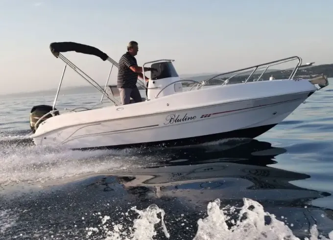Bluline 19 Open Boat in Bakarac