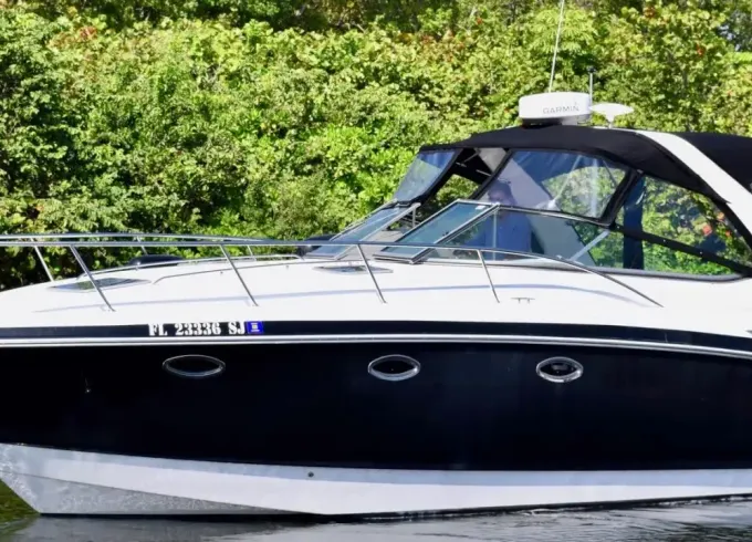Chaparral 350 Signature Motor Yacht Rental in Washington, District of Columbia