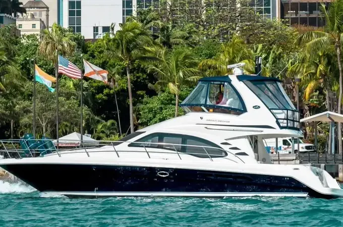 ''Lady's First'' Sea Ray Sedan Bridge Motor Yacht to Enjoy The Views in Miami
