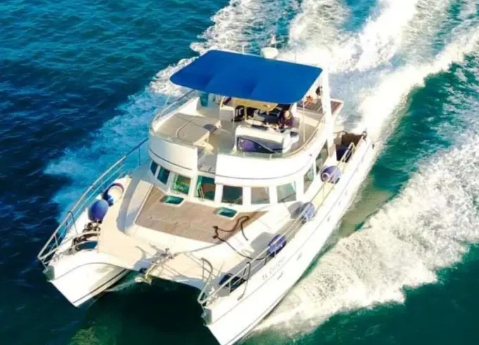 Welcome to our luxurious 4 cabin, 4-bathroom 48ft Alliaura Mari Catamaran