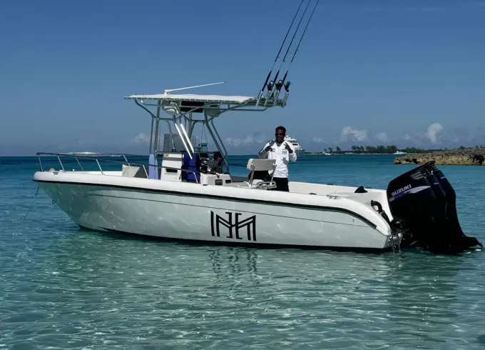 Snorkeling/Fishing and Island Hopping onboard a Skippered 26' Sea Chaser Boat