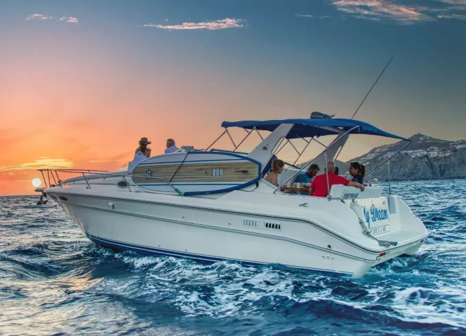 Private 33ft Sea Ray Cruise in Cabo San Lucas