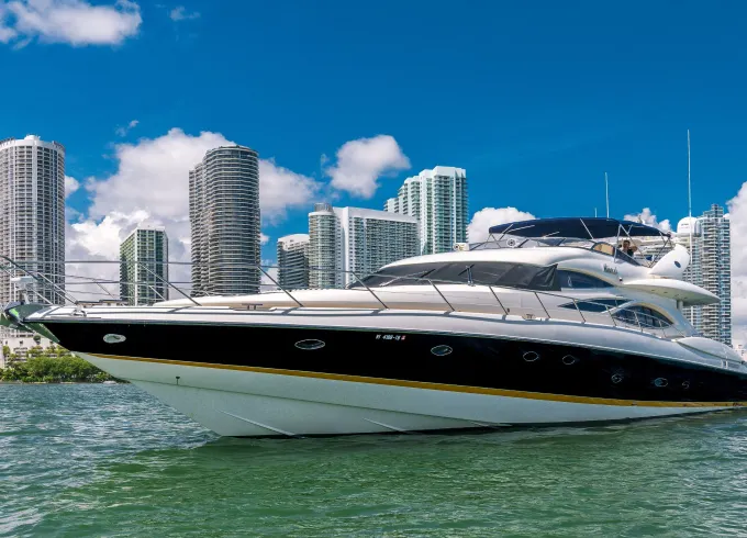 Enjoy a Luxury Miami Experience With Our 88ft Sunseeker!